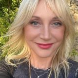 Нажившая проблемы Орбакайте упала на колени перед Пугачевой