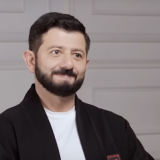 Продюсер раскрыл причину развода Галустяна с женой