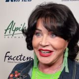 Надежда Бабкина предложила Михаилу Ефремову работу в своем театре