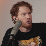 По Сети разлетелись пикантные снимки жены Преснякова