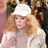 Задыхающейся Пугачевой поставили страшный диагноз: Ей уже трудно держать телефон 