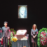 Прощай, артист: в Санкт-Петербурге хоронят Ивана Краско