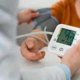 Верхнее или нижнее: какое артериальное давление опаснее? Доктор Мясников раскрыл главную ошибку в оценке гипертонии