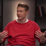 Сын Ефремова откровенно рассказал о переживаниях из-за взаимоотношений с отцом 