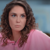 Агата Муцениеце в третий раз стала мамой