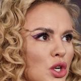 Анна Семенович готовится лечь под нож хирурга после скандальных кадров с пляжа