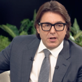Небритый и растрепанный Андрей Малахов шокировал россиян новым видом