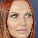 Опасная зараза заставила Эвелину Бледанс запереться дома: Не поняла, как подхватила